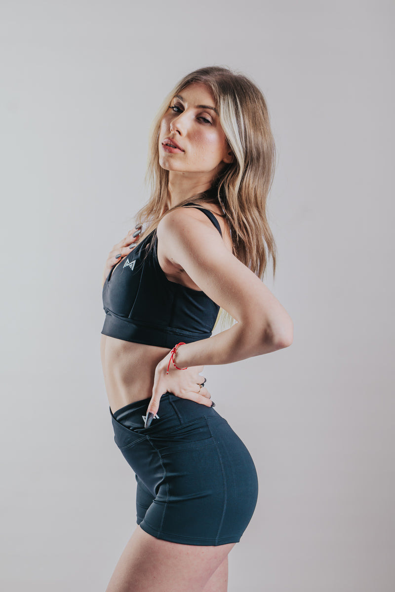 SUJETADOR HALTER ESCULPIDO