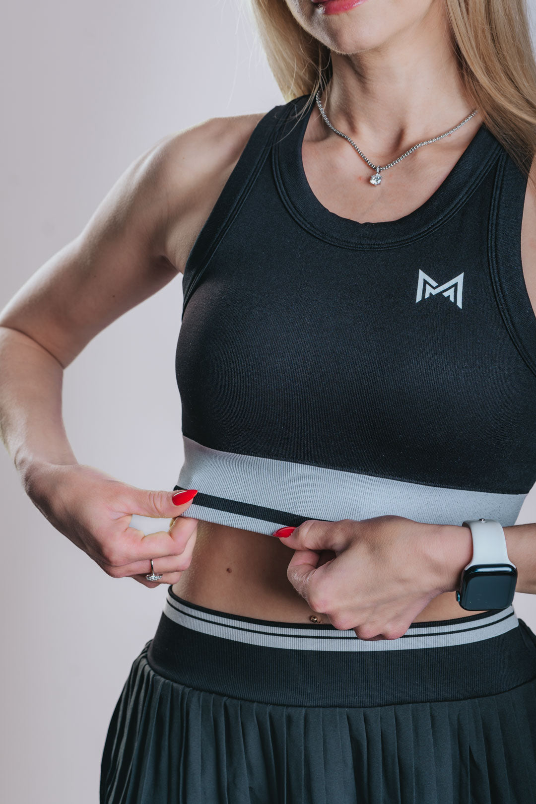 GAMES PERFORMANCE TOP - Black