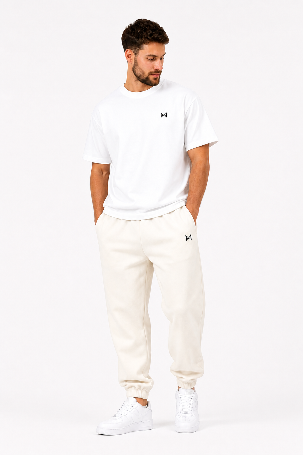 SIGNATURE FIT JOGGERS PANTS