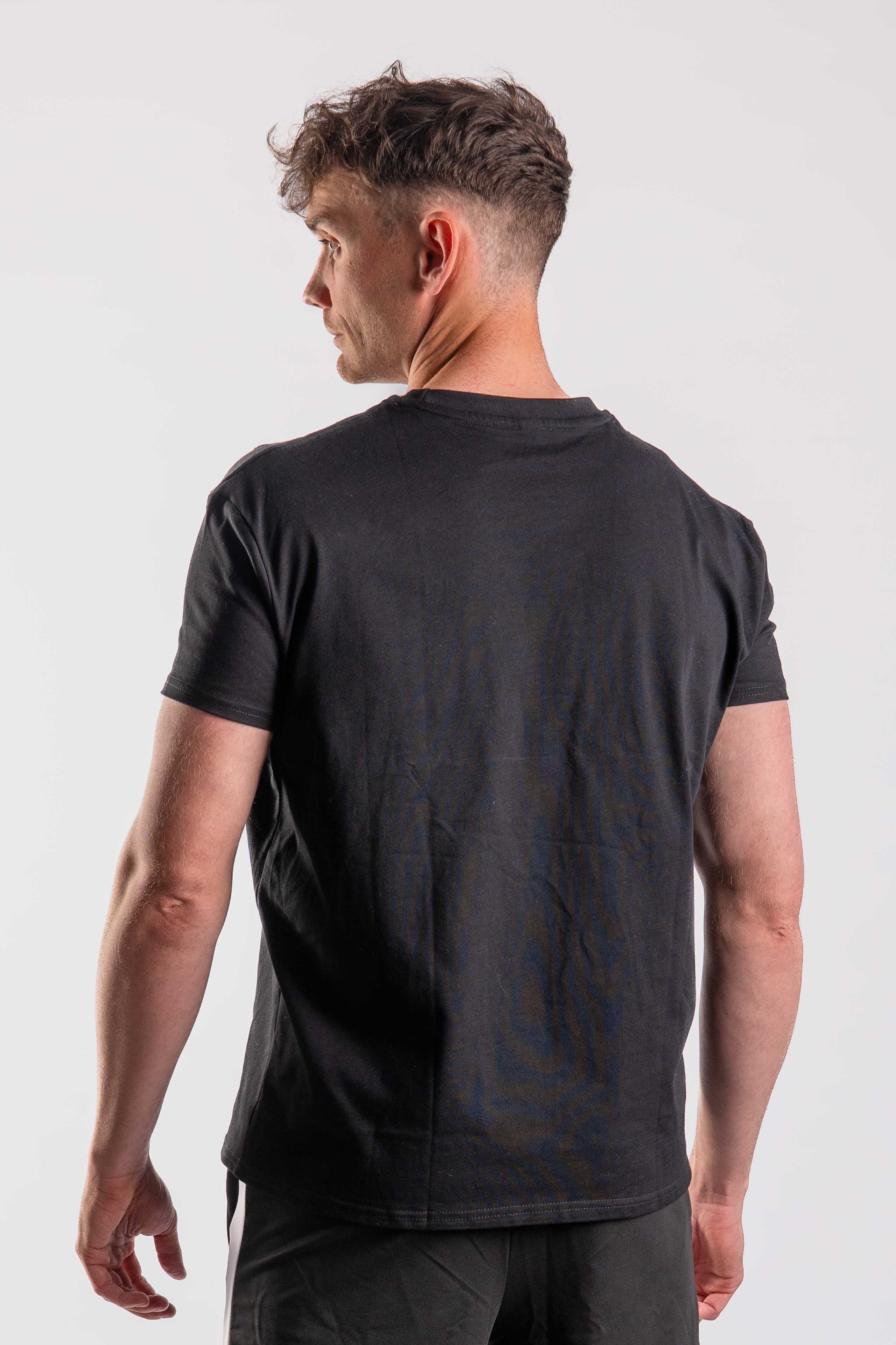 Men’s distressed black T-shirt rear view