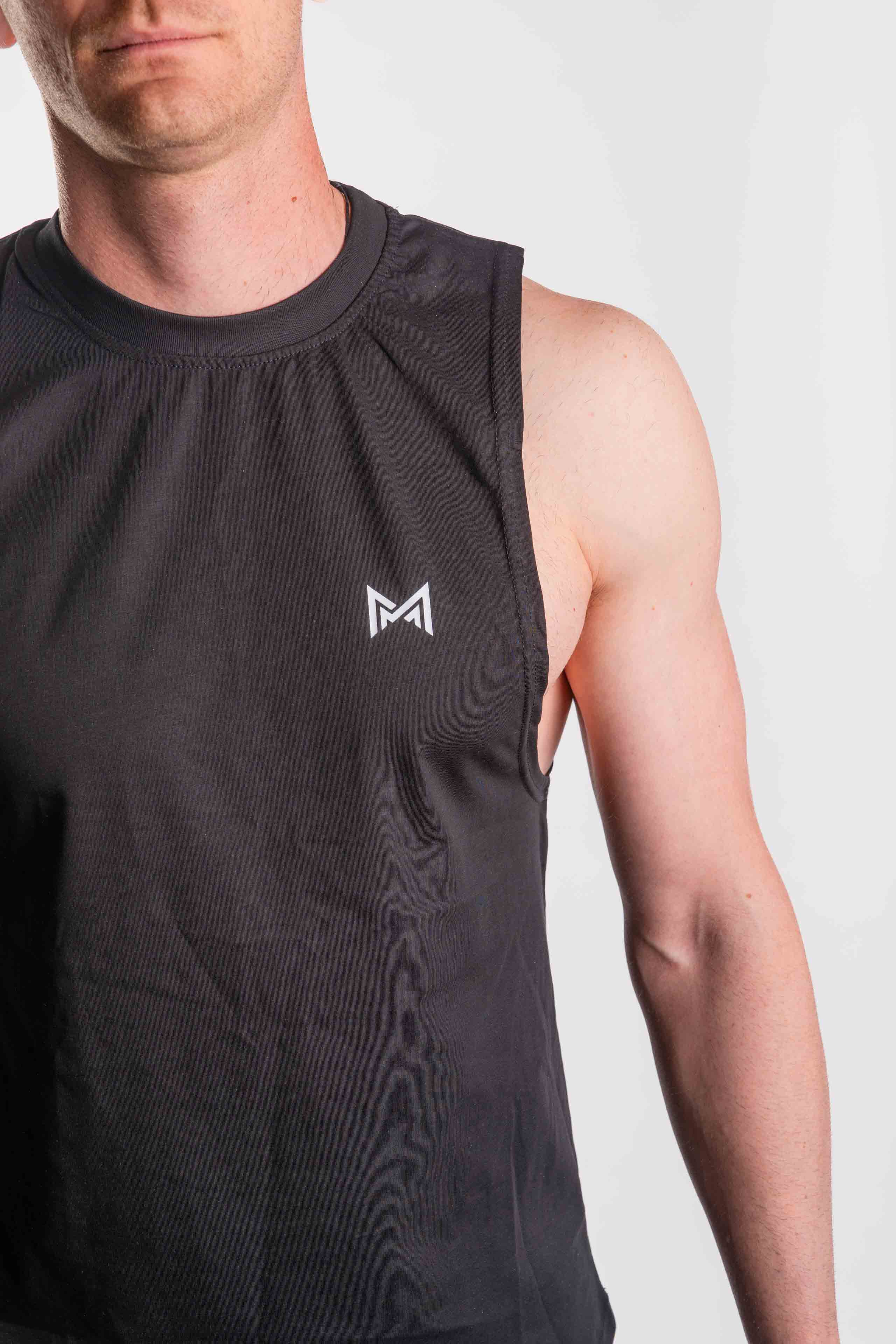 IRON FORM TOP - Black