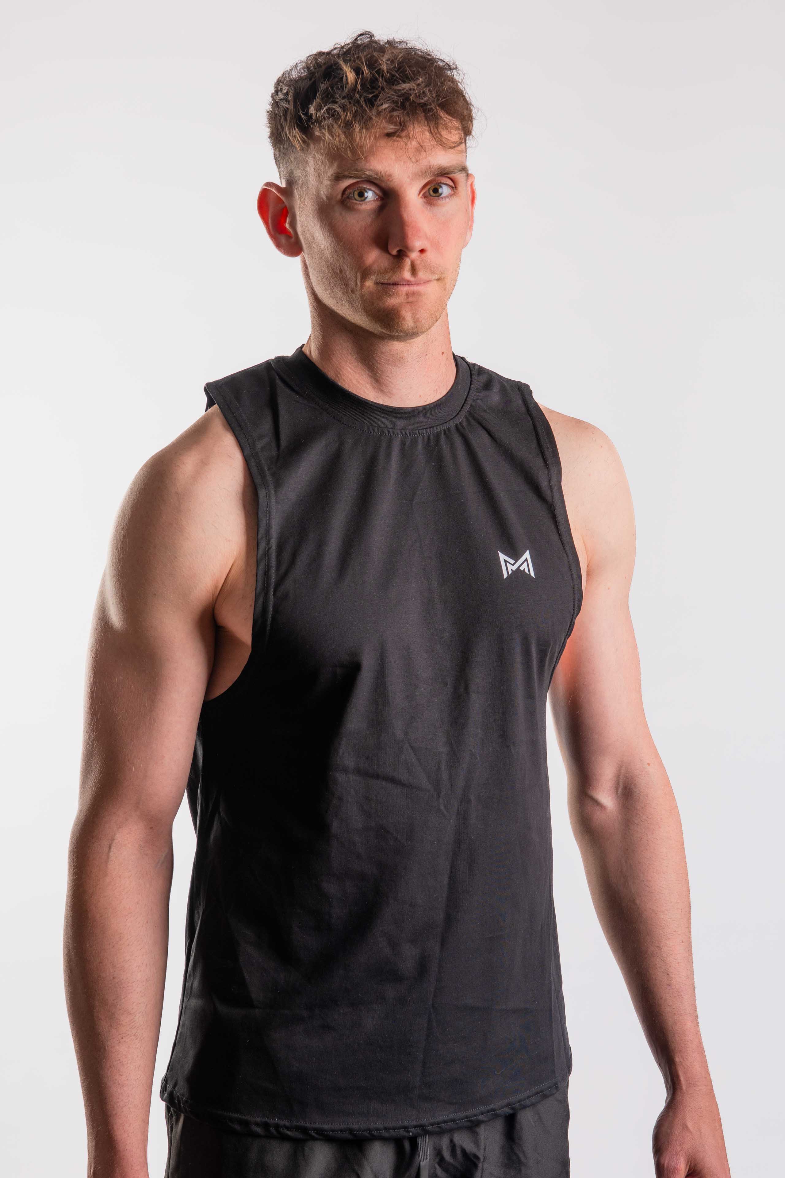 IRON FORM TOP - Black