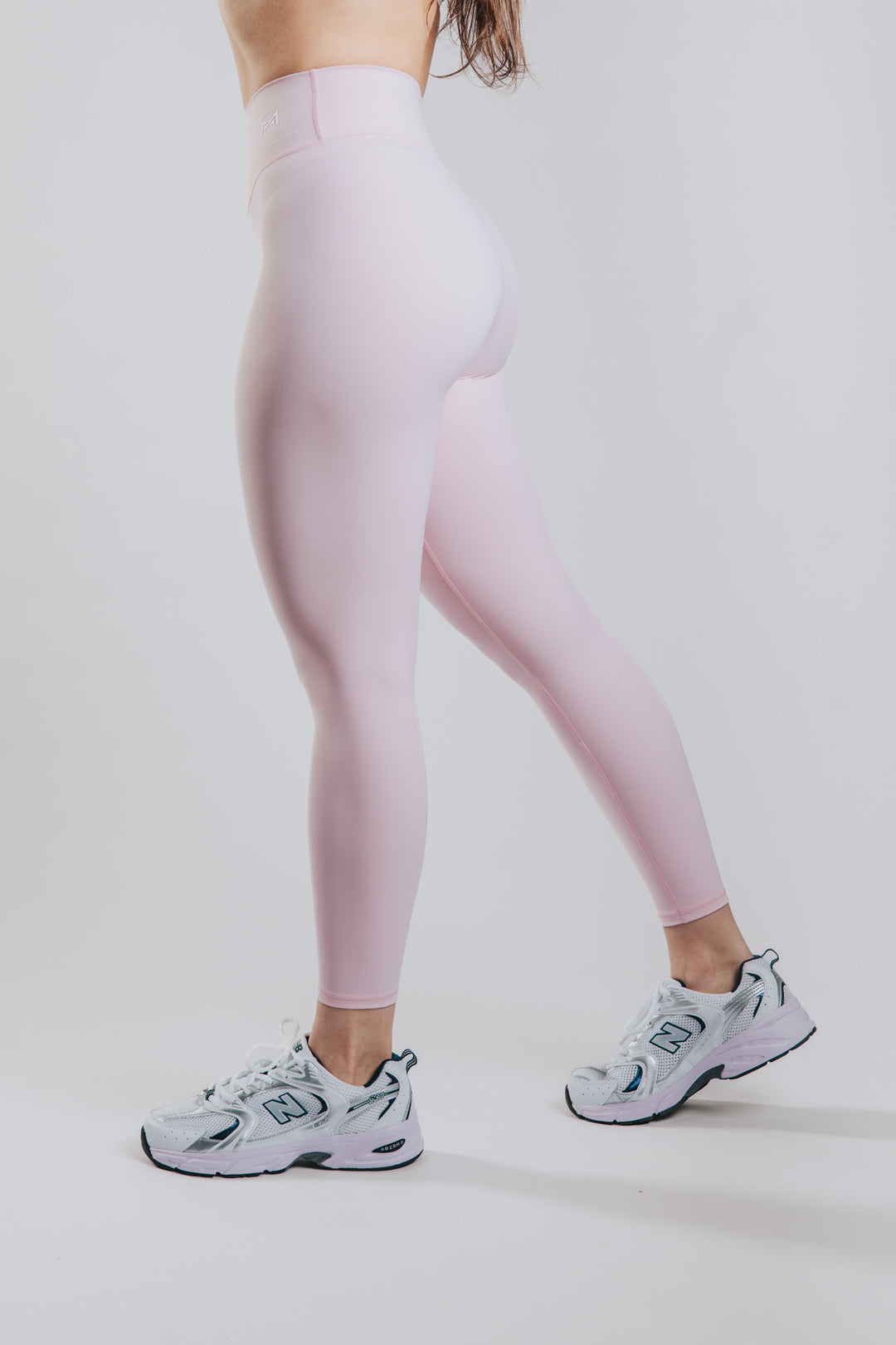 LUNA HALTER SPORT LEGGINGS - PINK
