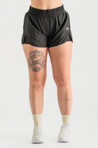 PACE RUNNER SHORTS - Black