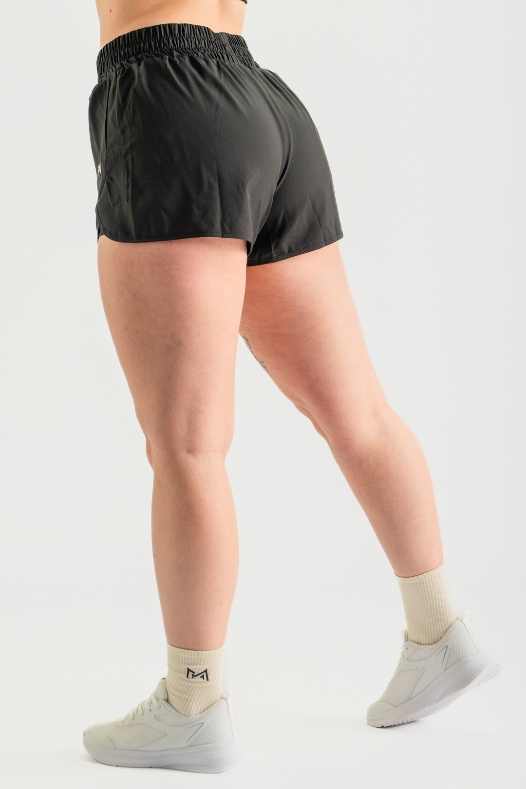 PACE RUNNER SHORTS - Black