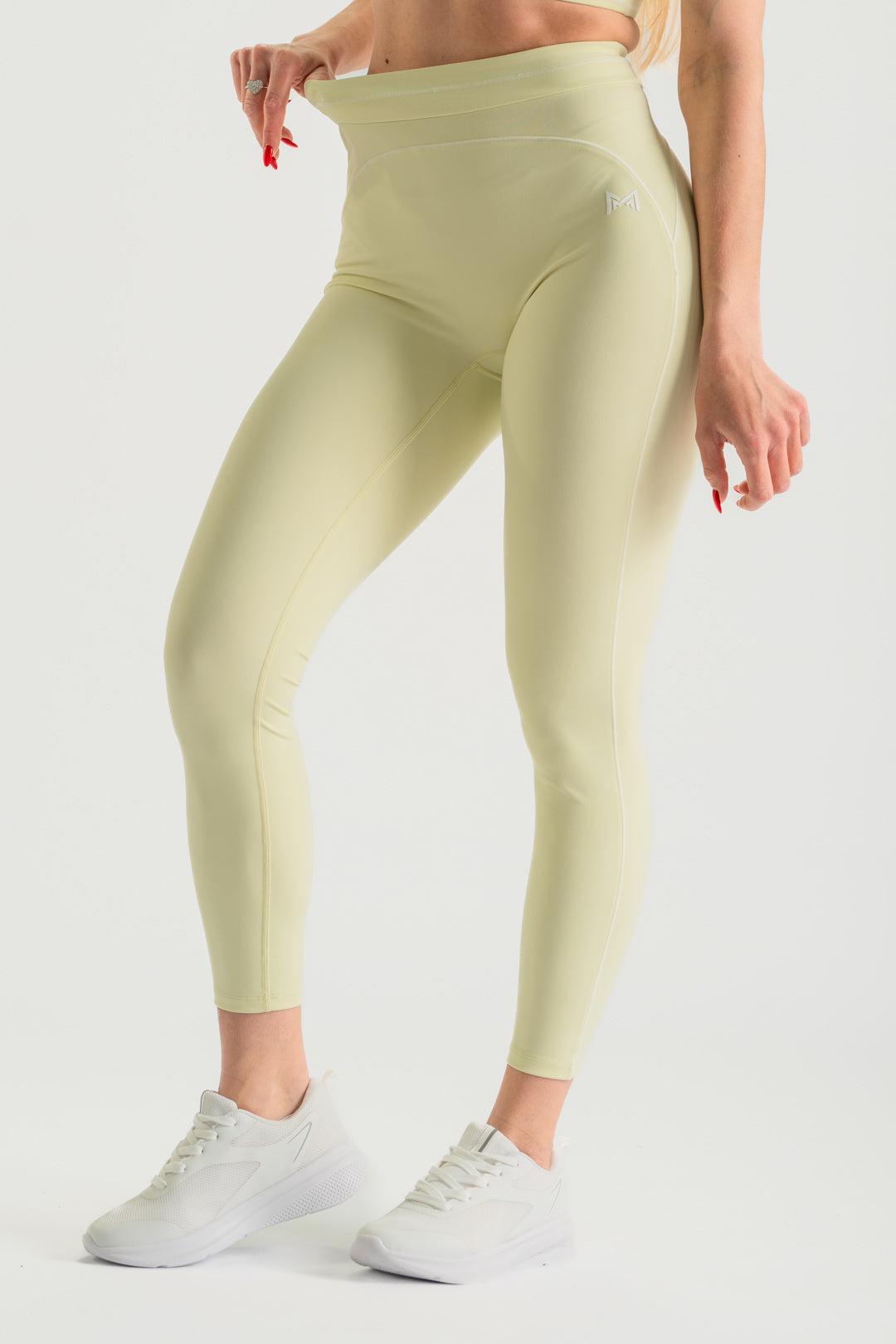 Velocity Sculpt Leggings - Vanilla Cream