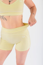 Velocity Sculpt Shorts - Vanilla Cream