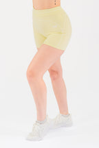 Velocity Sculpt Shorts - Vanilla Cream