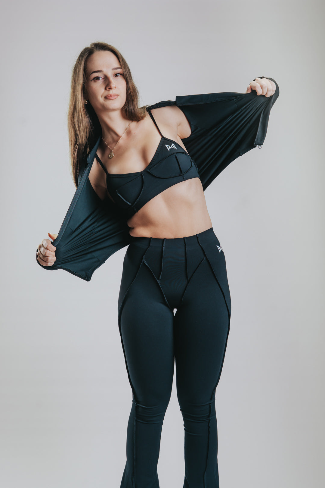 ELEVATE PERFORMANCE SET - BLACK
