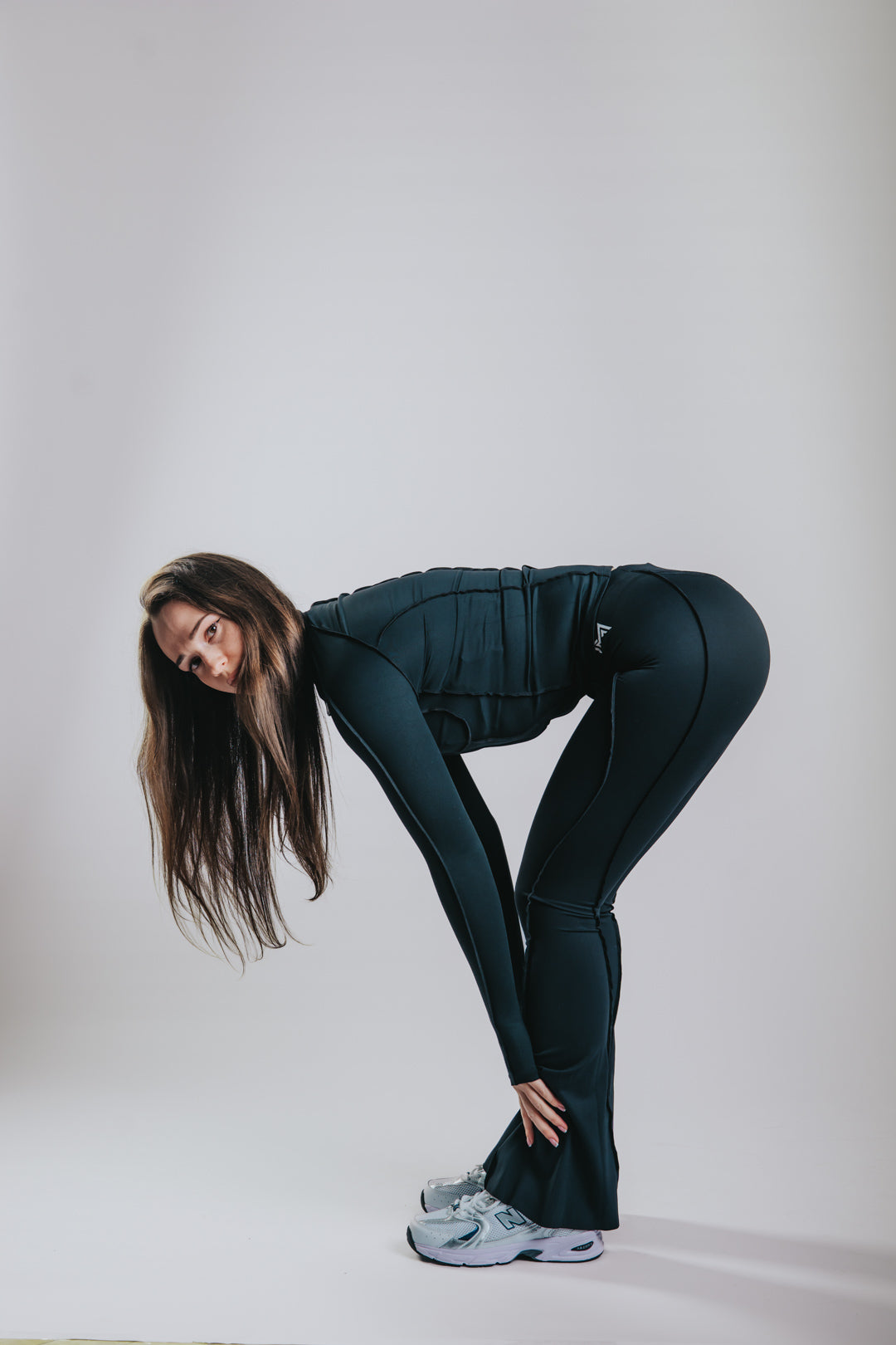 ELEVATE PERFORMANCE SET - BLACK