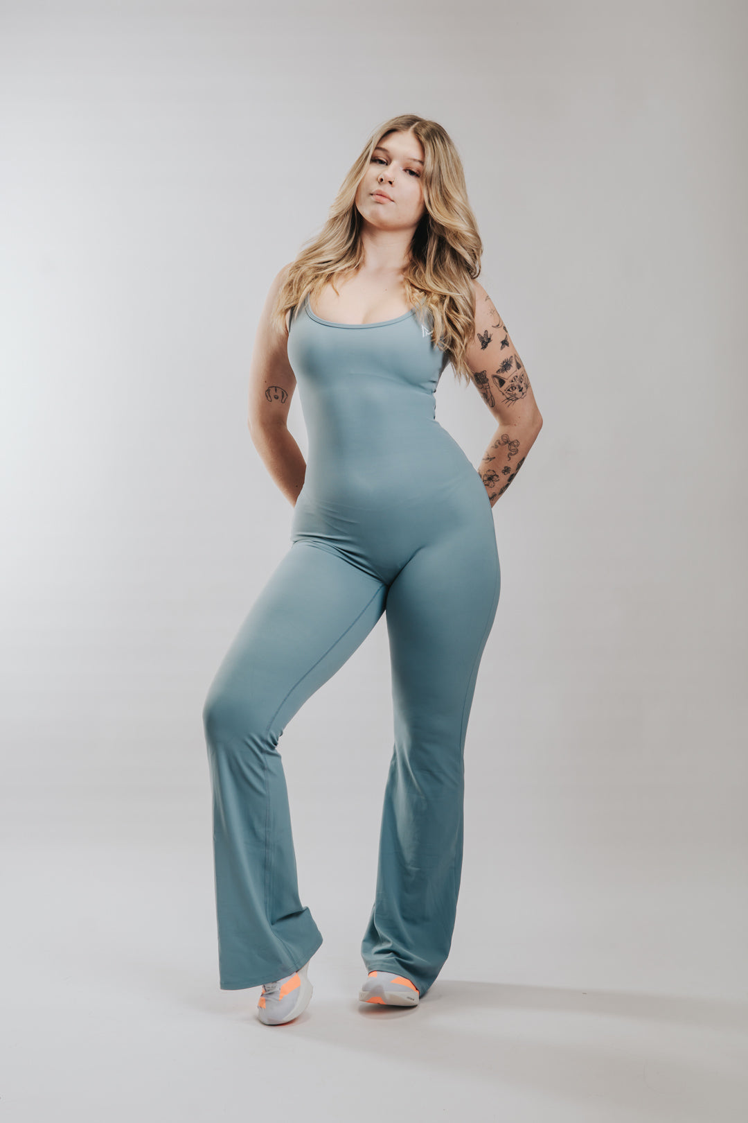 FLOW SCULPT JUMPSUIT - BLUE