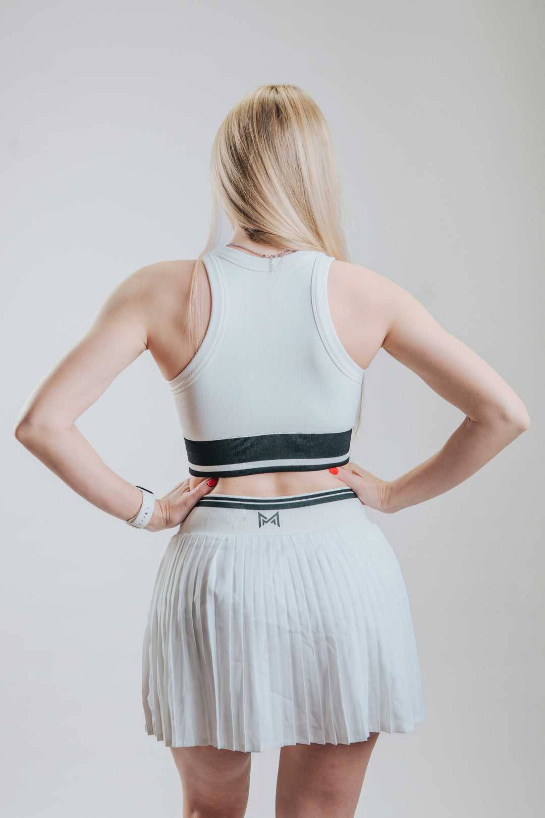 GAMES PERFORMANCE TOP - White