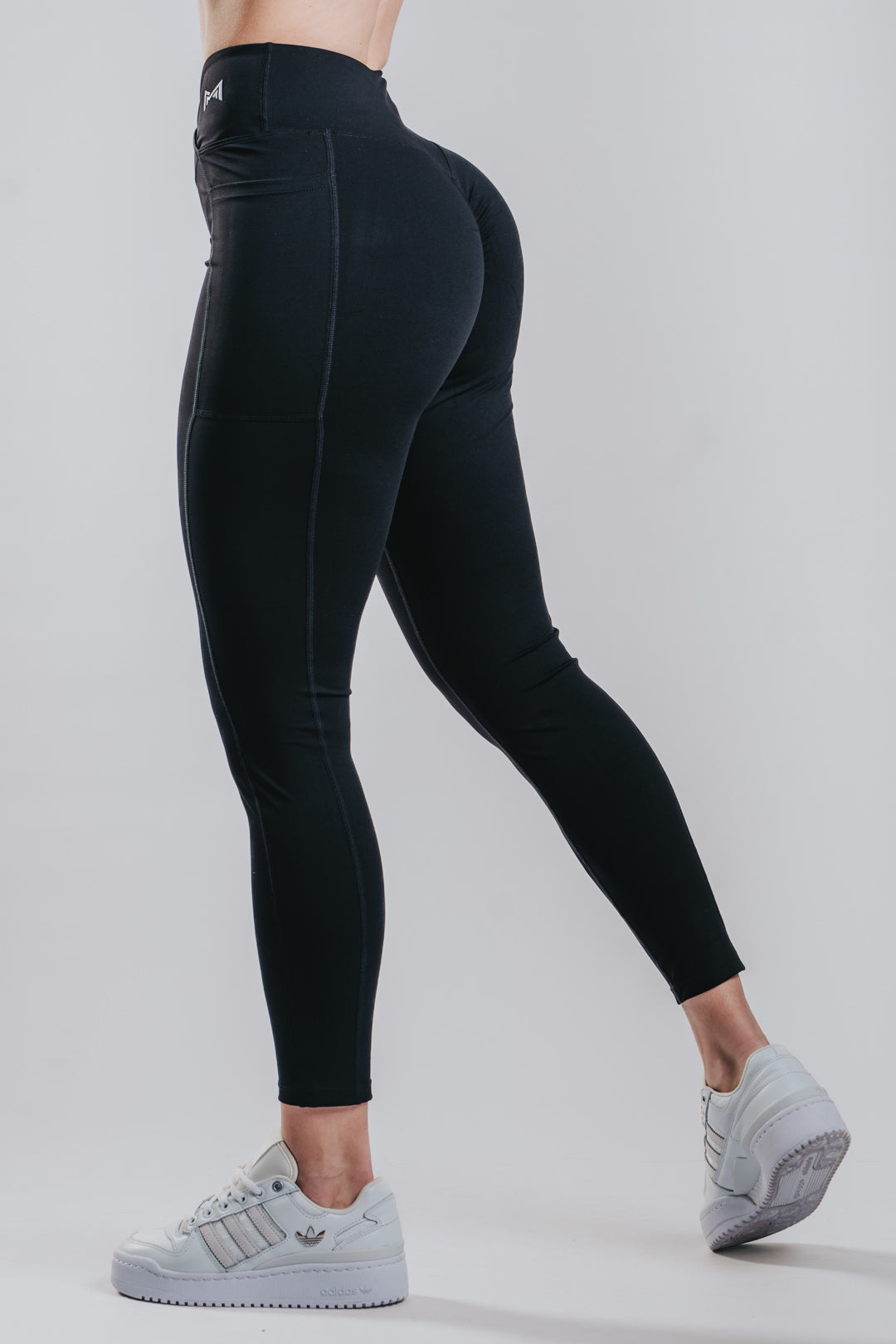 HIGH SUPPORT SPORT LEGGINGS - BLACK