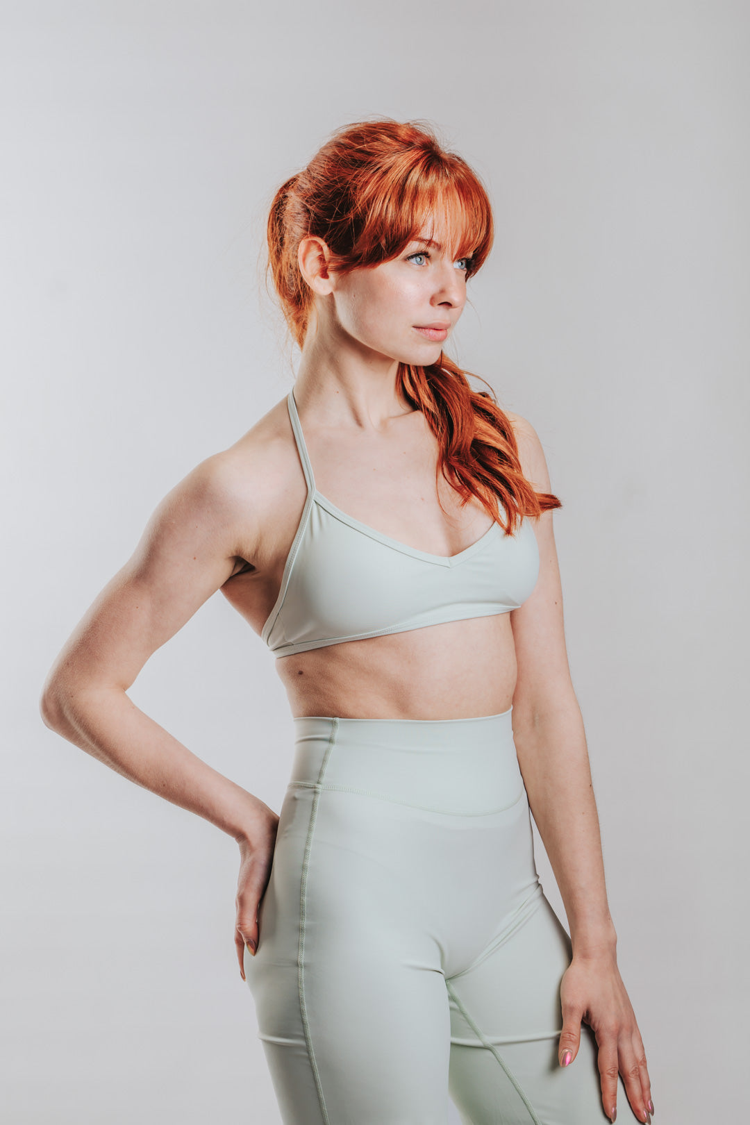 LUNA HALTER SPORT TOP - GREEN