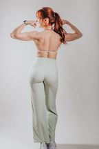 LUNA HALTER SPORT TOP - GREEN