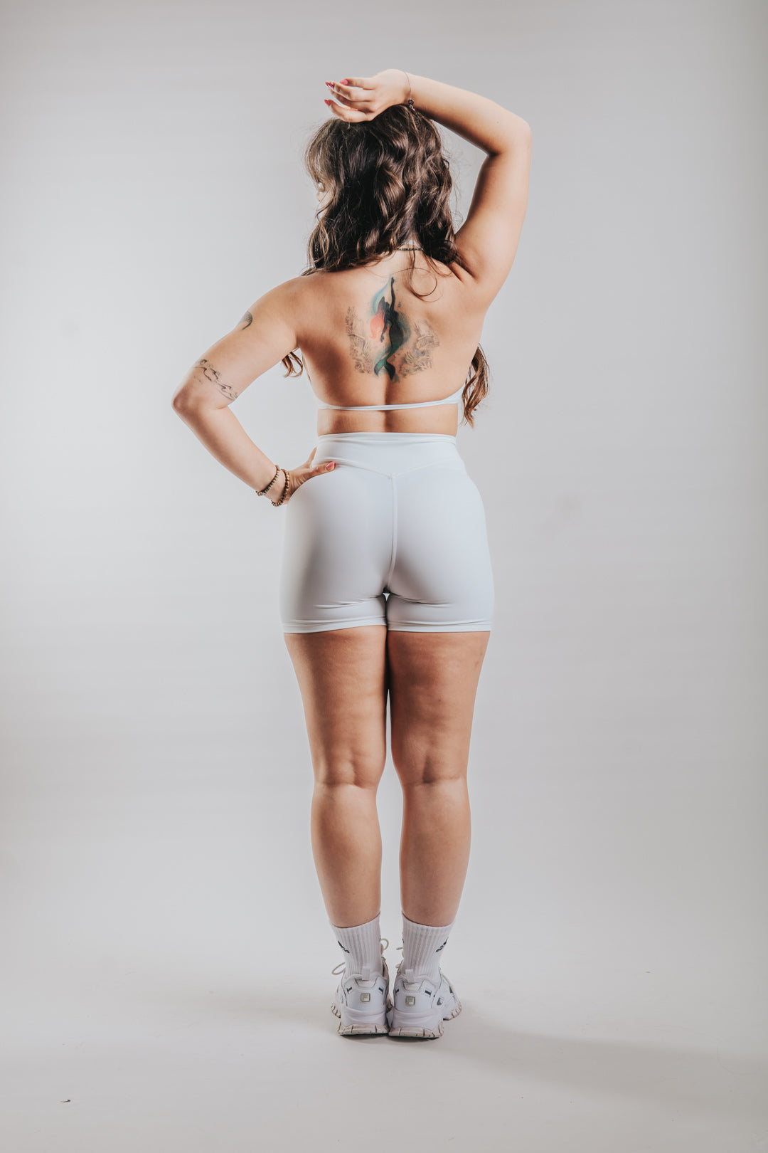 LUNA HALTER SPORT SET WITH SHORTS - WHITE
